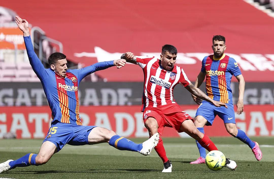 يوفنتوس ضد انتر ميلان بث مباشرمواجهة كلاسيكو إيطاليا الملتهبة